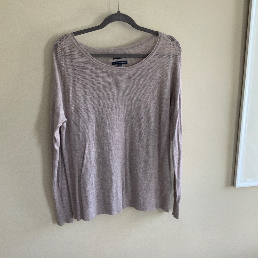 American Eagle Lightweight Sweater